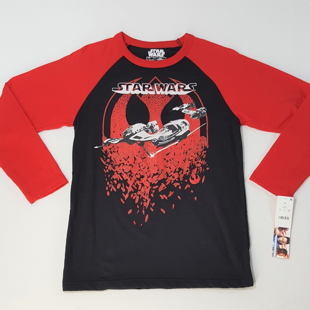 Disney NEW Star Wars Star Ship T-Shirt Black & Red